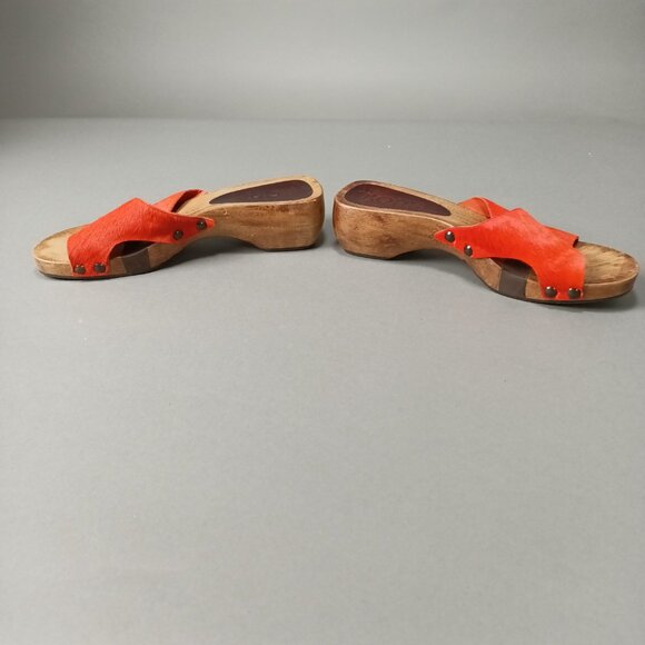 Women's Michael Kors Slip Ons Size 7M - Picture 5 of 6